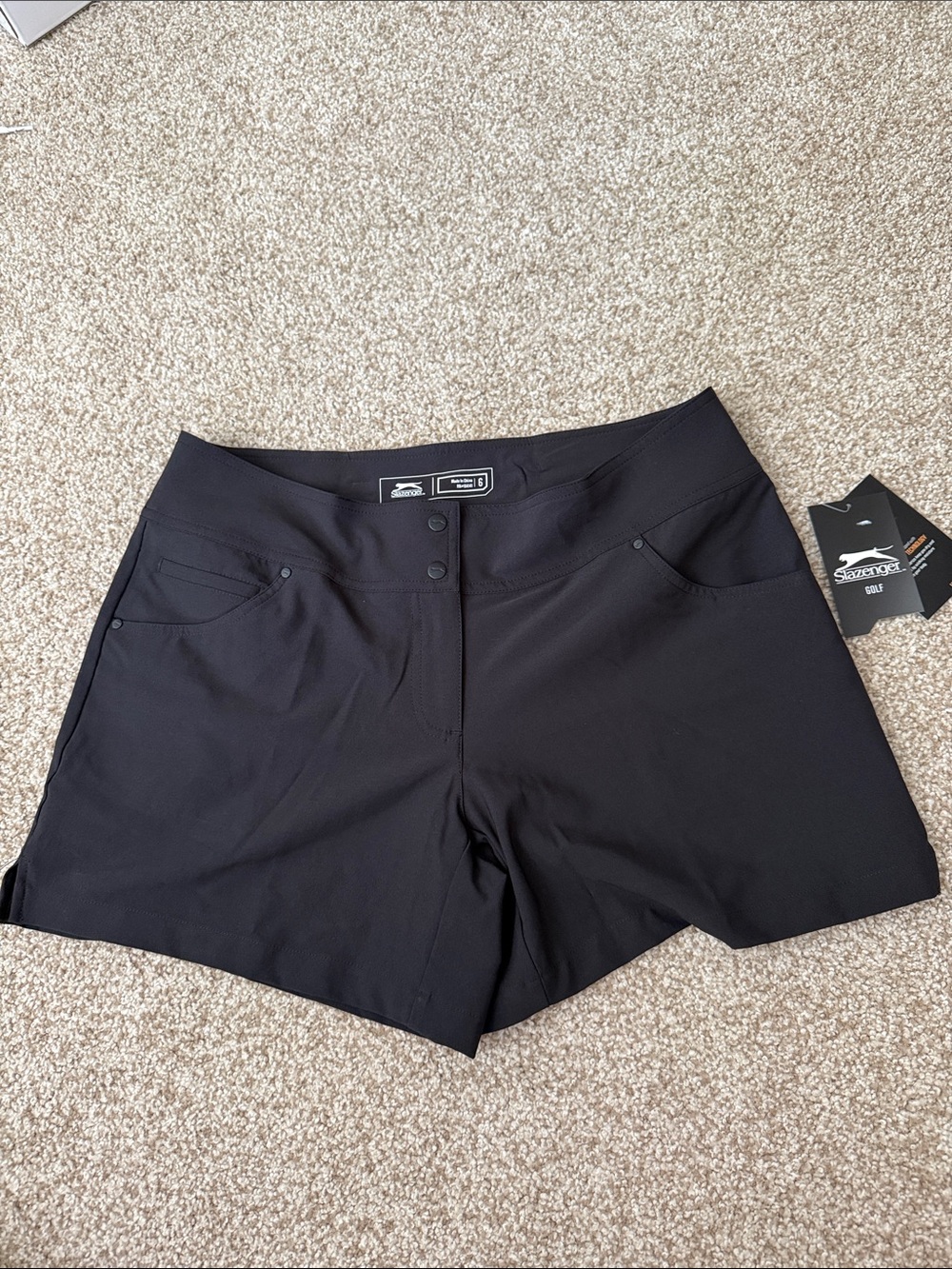 Slazenger Women’s Black Tech 5” Golf Shorts. Size 6